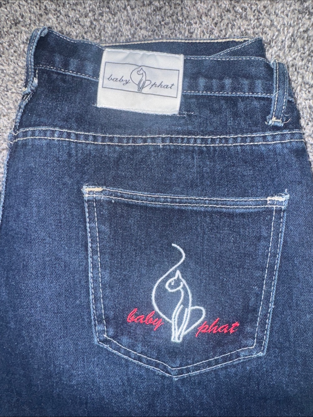 Baby Phat Embroidered Jeans VTG - Picture 2 of 8